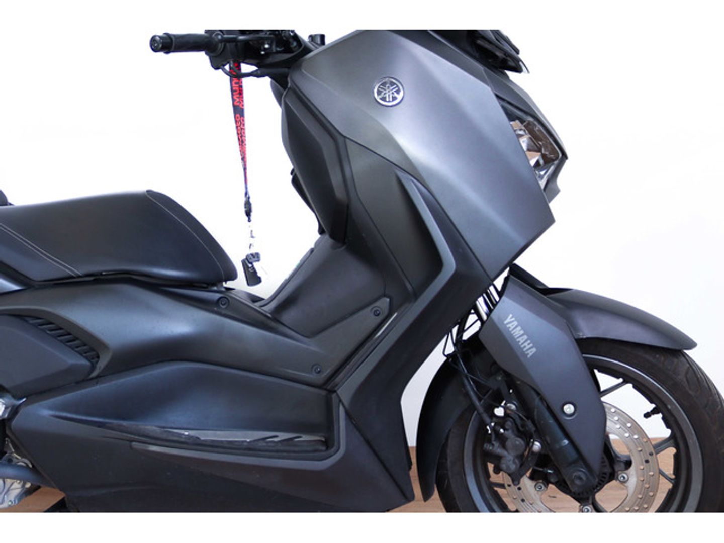 Yamaha X-Max 300