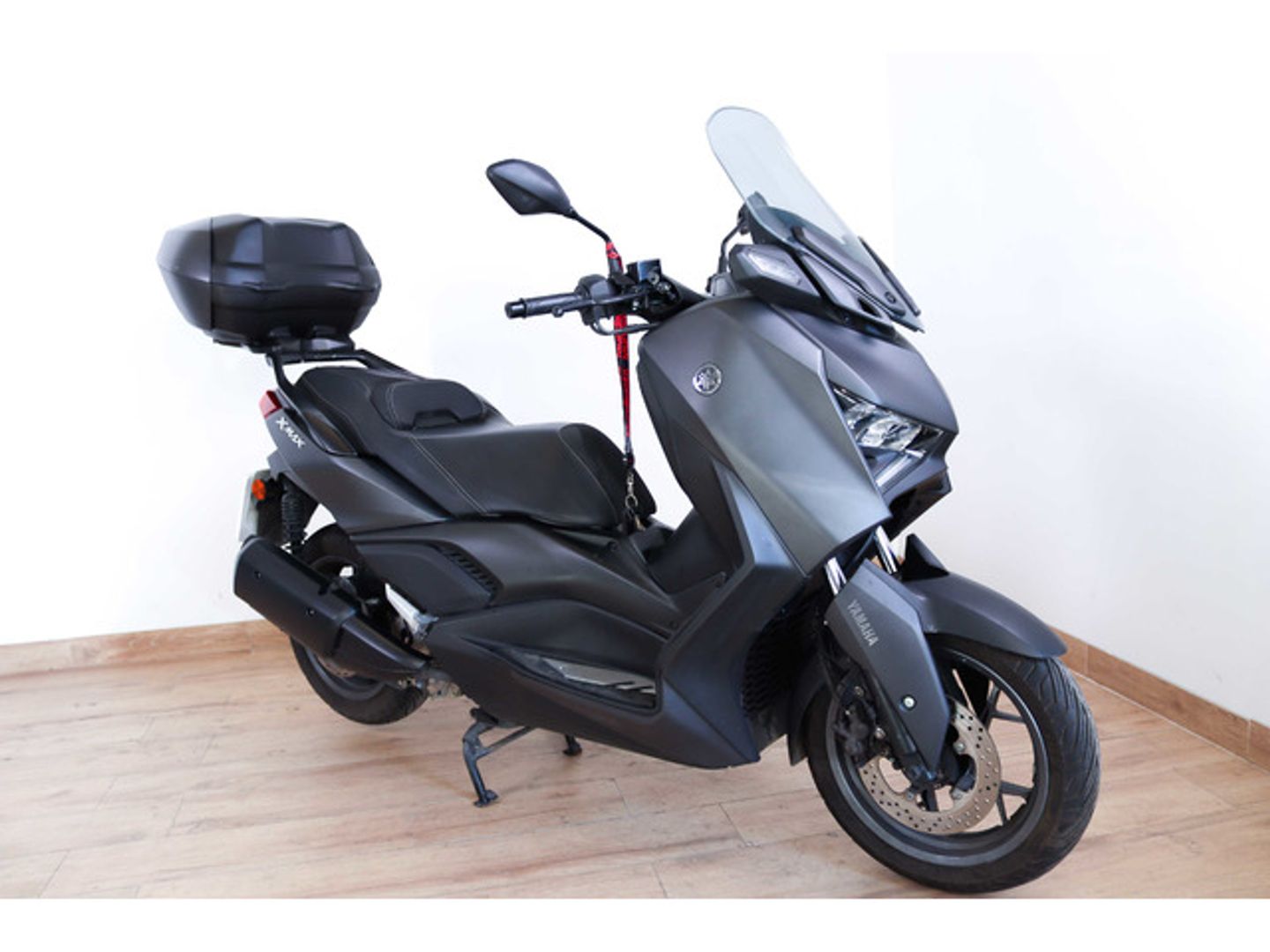 Yamaha X-Max 300