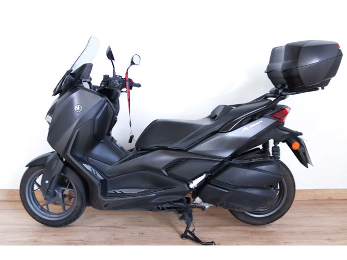 Yamaha X-Max 300