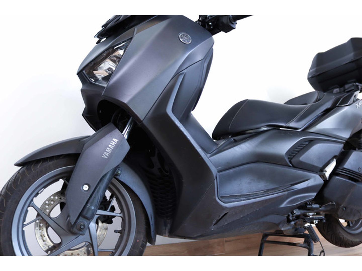 Yamaha X-Max 300