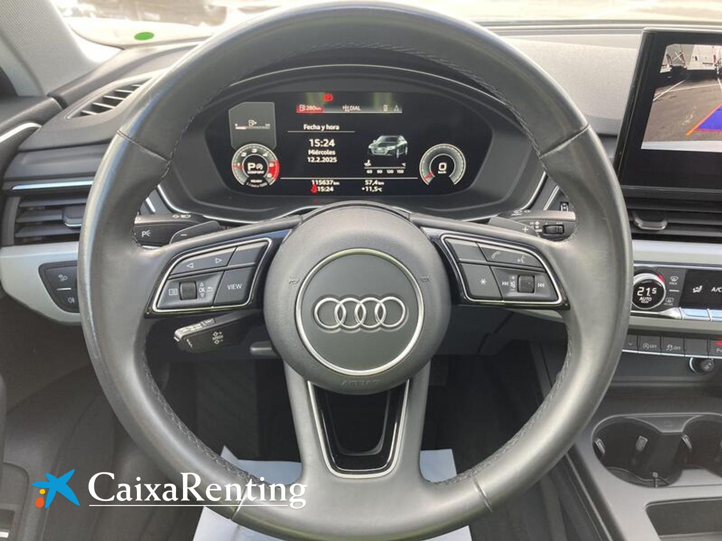 Audi A4 30 TDI S line