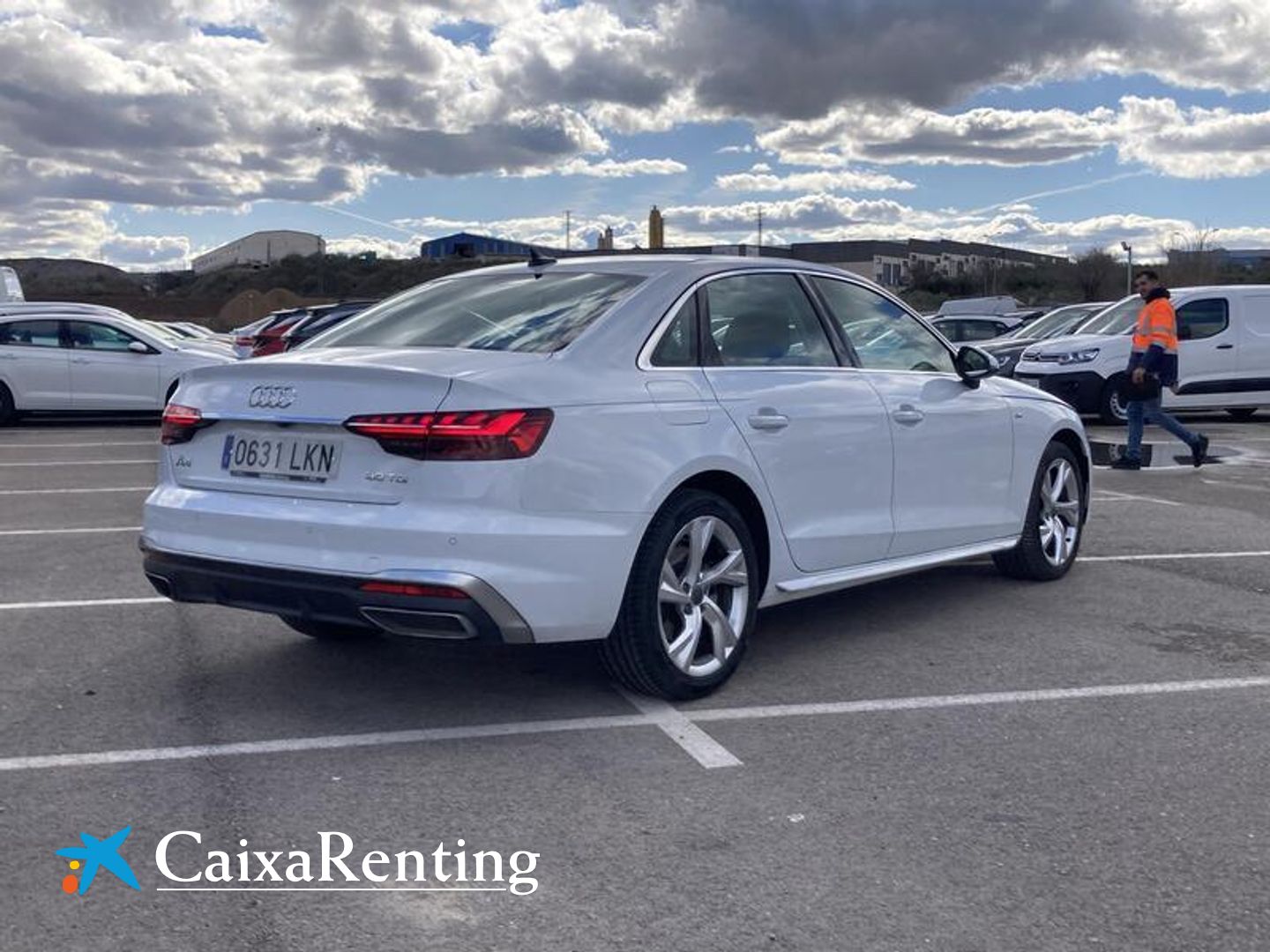 Audi A4 30 TDI S line