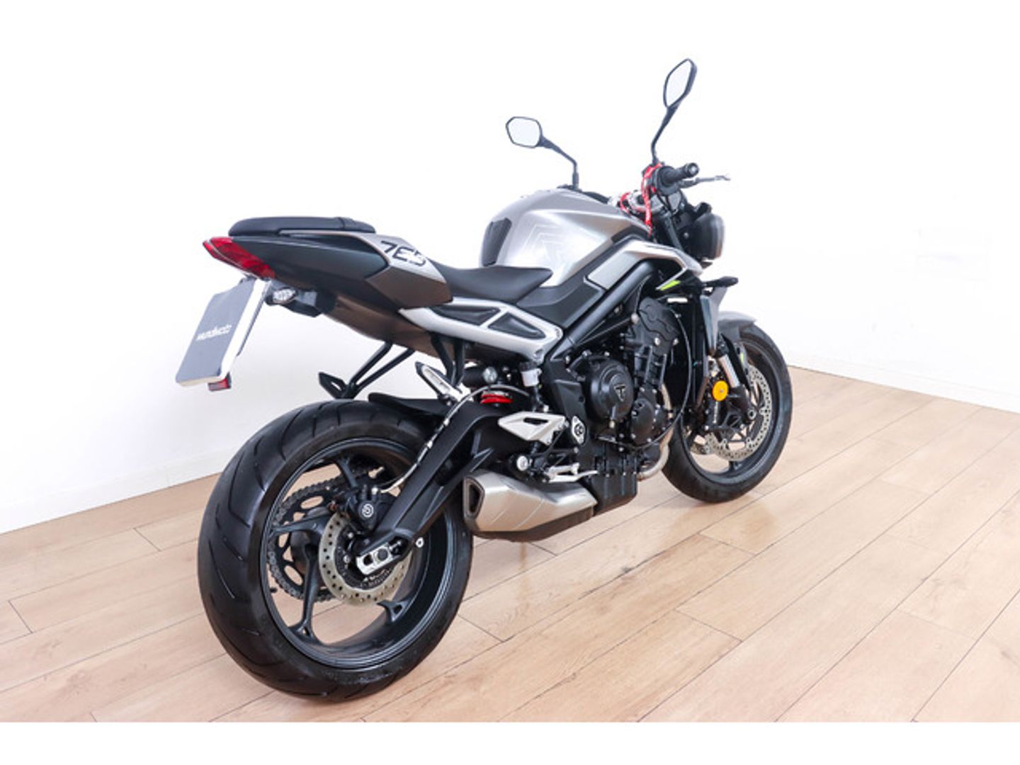 Triumph Street Triple 765 R