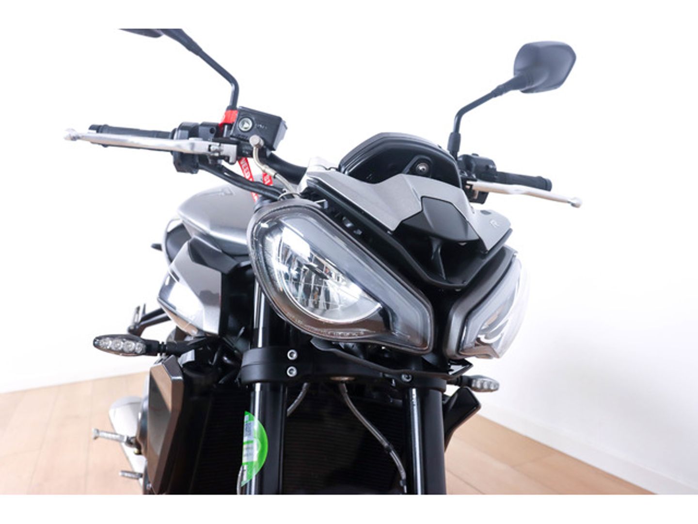 Triumph Street Triple 765 R