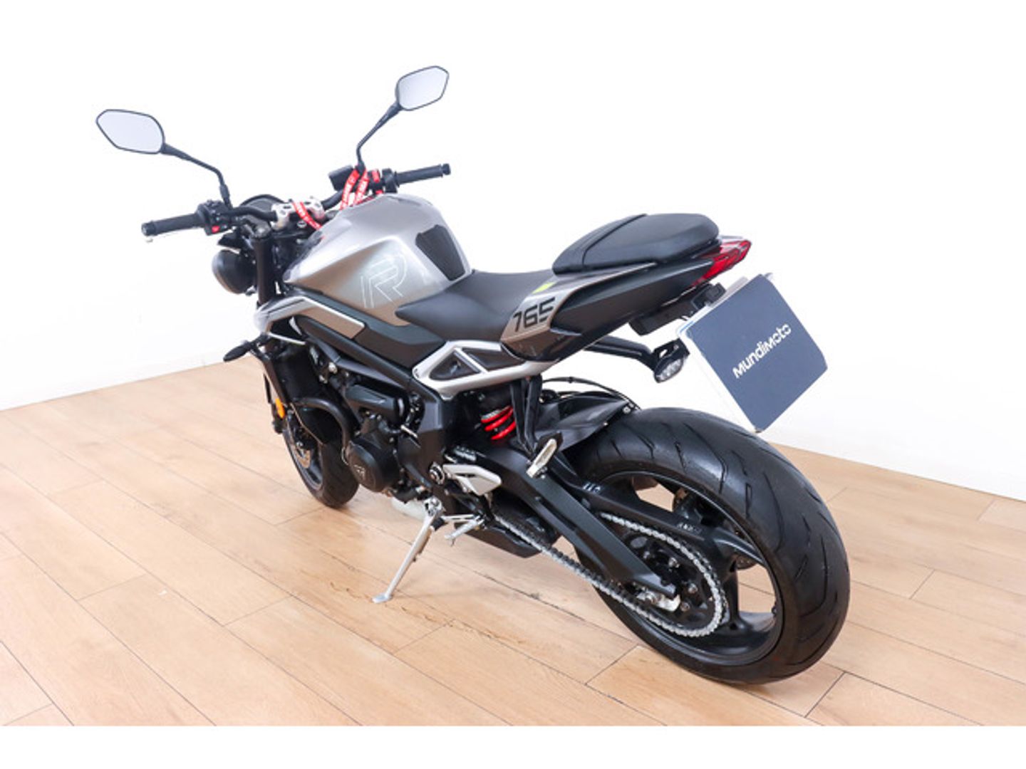 Triumph Street Triple 765 R