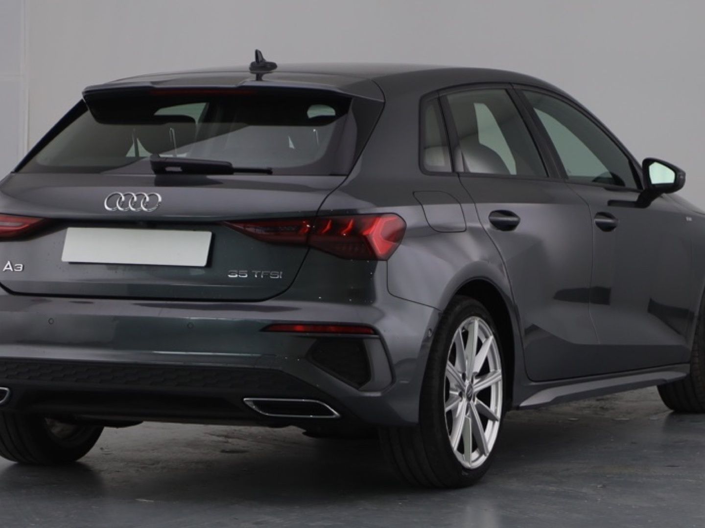 Audi A3 Sportback 35 TFSI Genuine edition