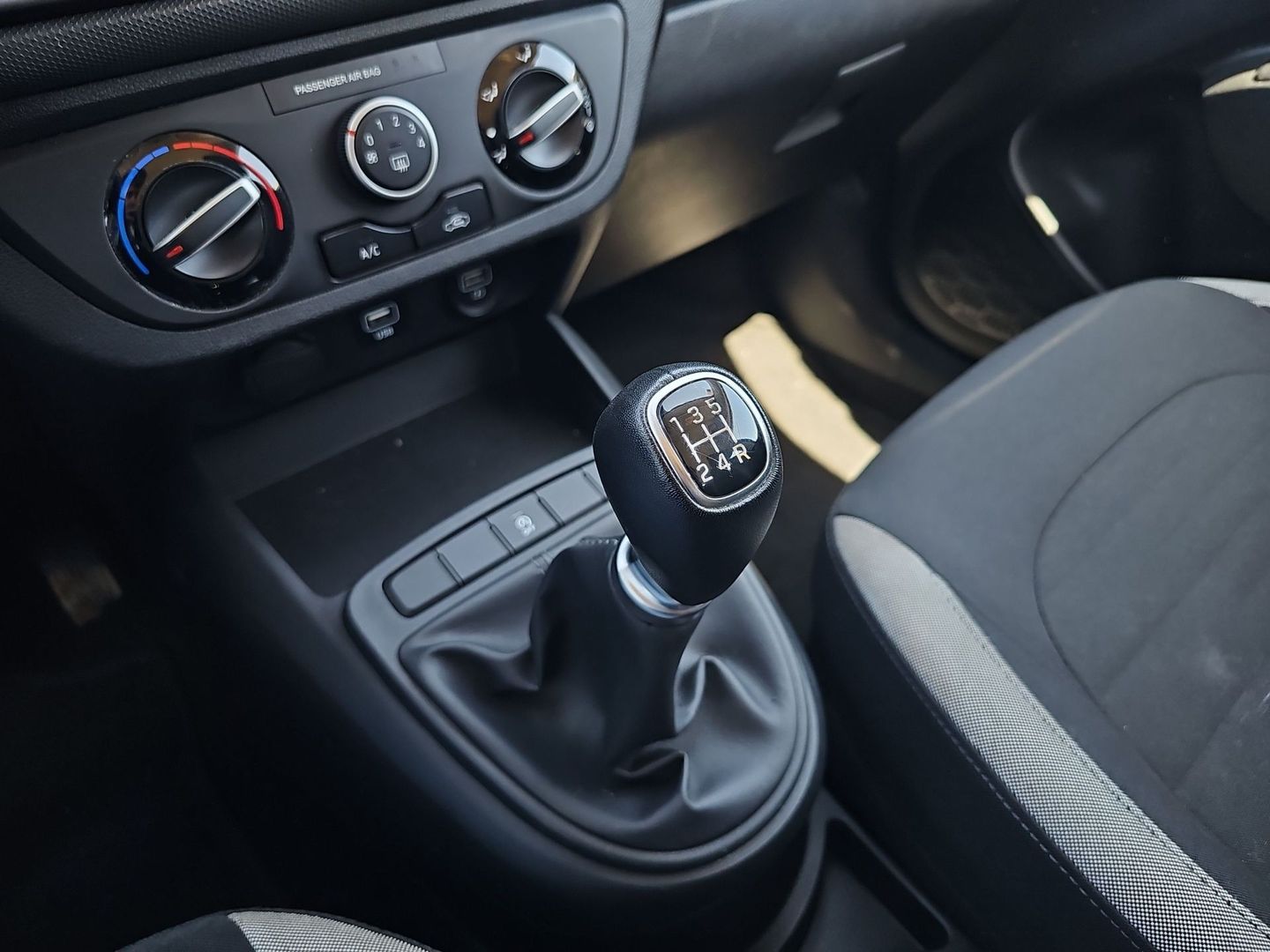 Hyundai i10 1.0 Klass 49 kW (67 CV)