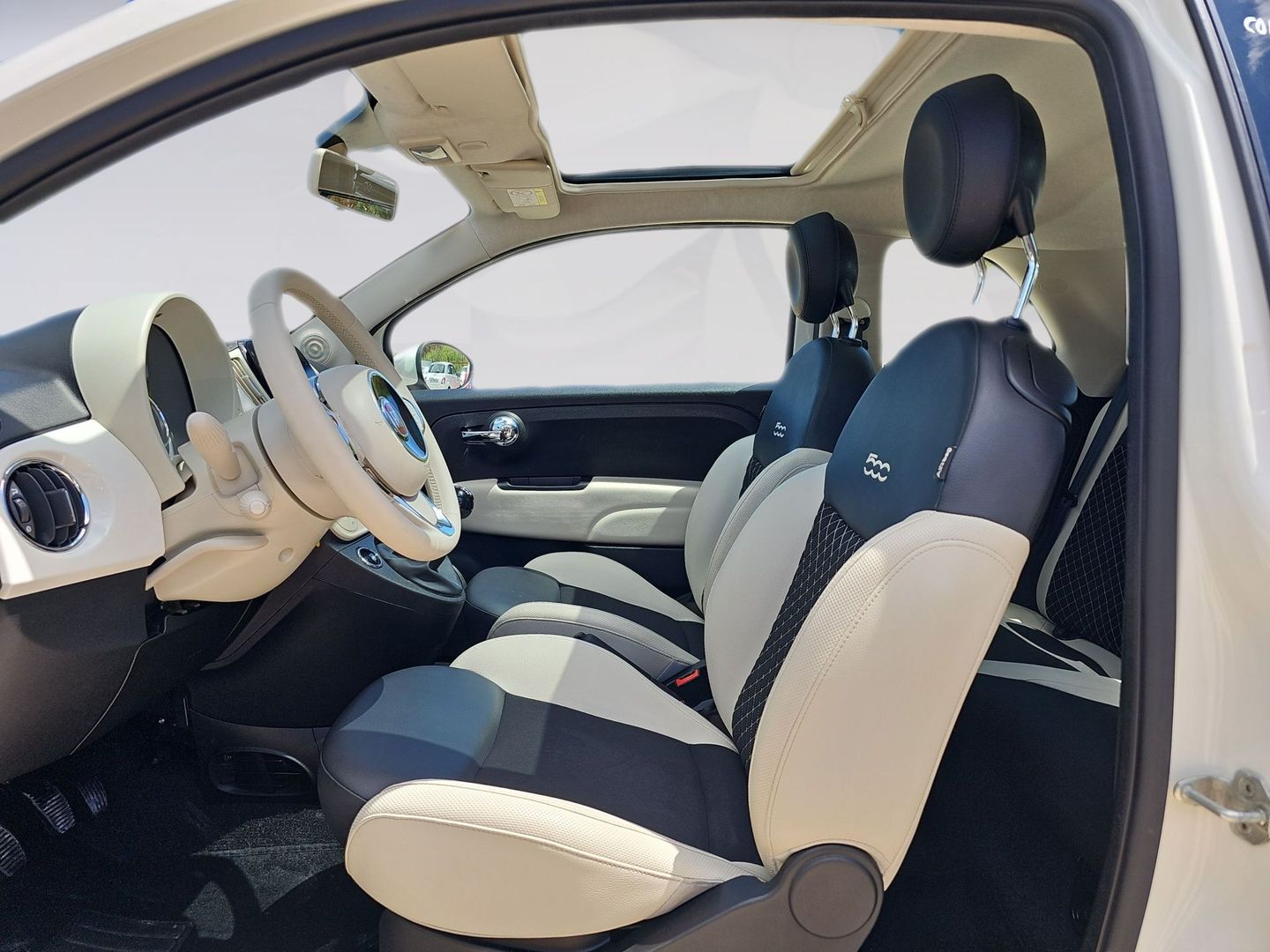 Fiat 500 1.0 Hybrid Dolcevita 51 kW (70 CV)