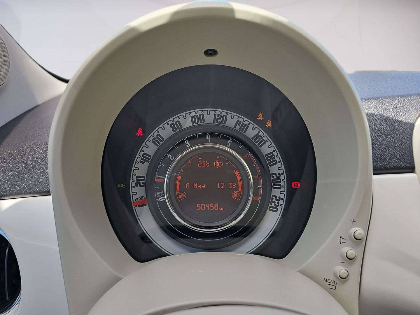 Fiat 500 1.0 Hybrid Dolcevita 51 kW (70 CV)