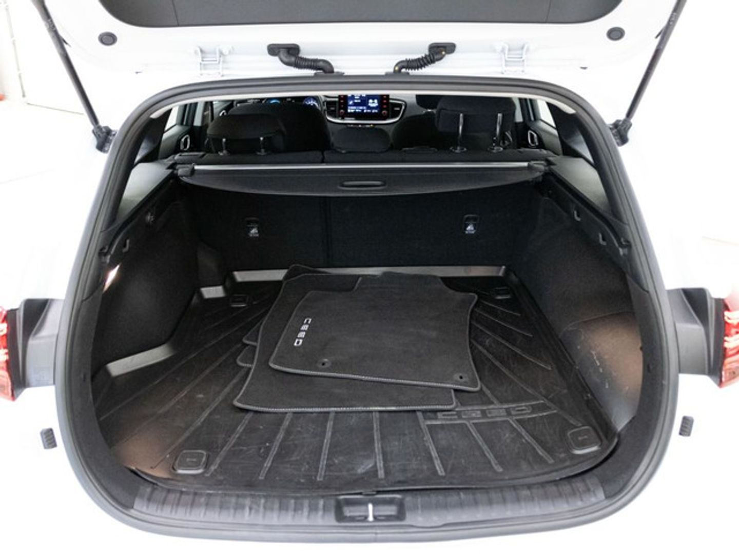 Kia Ceed Tourer 1.6 GDi PHEV eDrive 104 kW (141 CV)