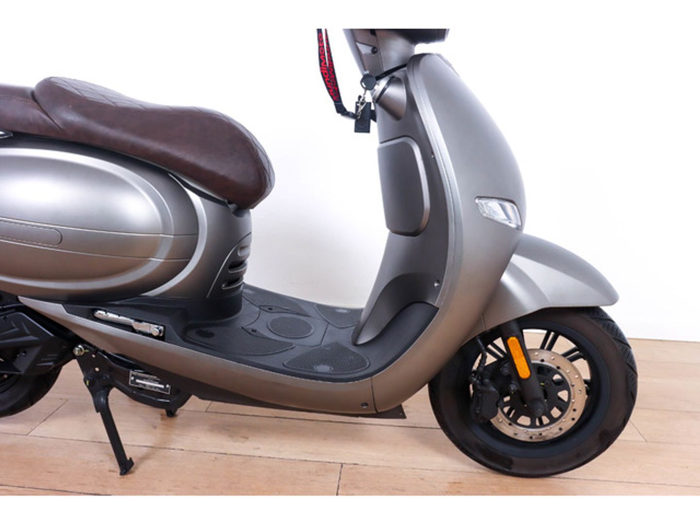 Nmoto LX 06