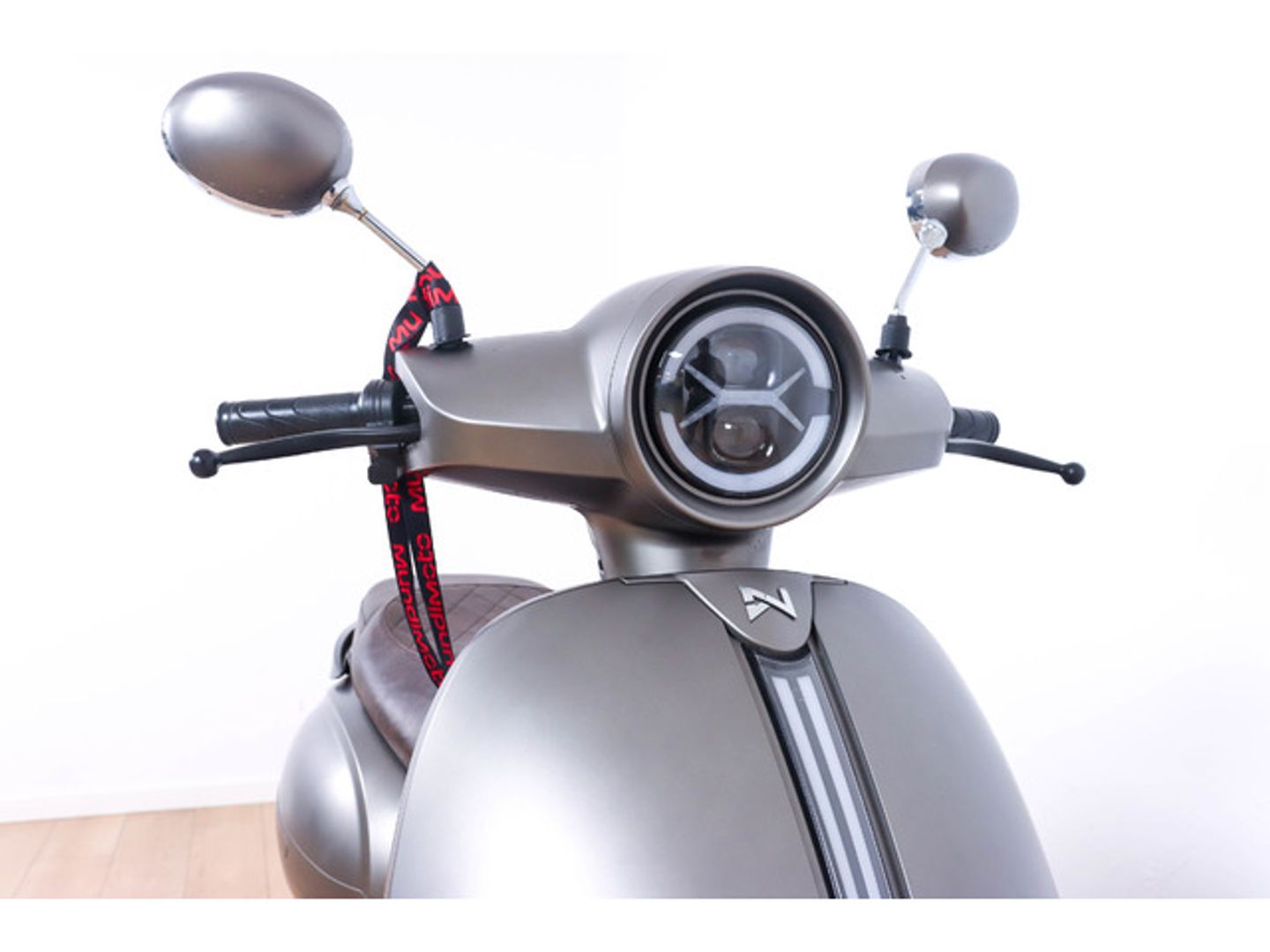Nmoto LX 06
