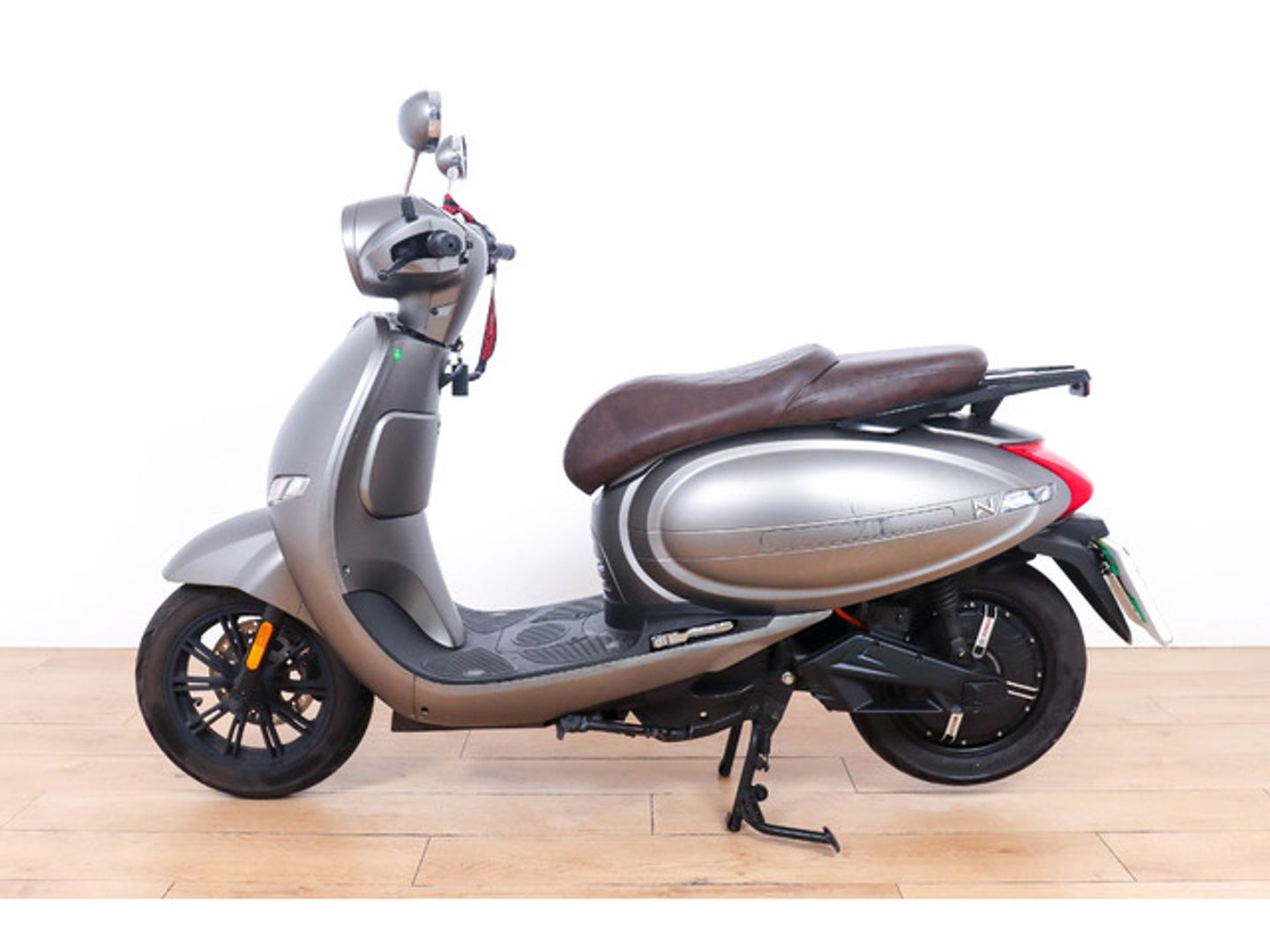 Nmoto LX 06