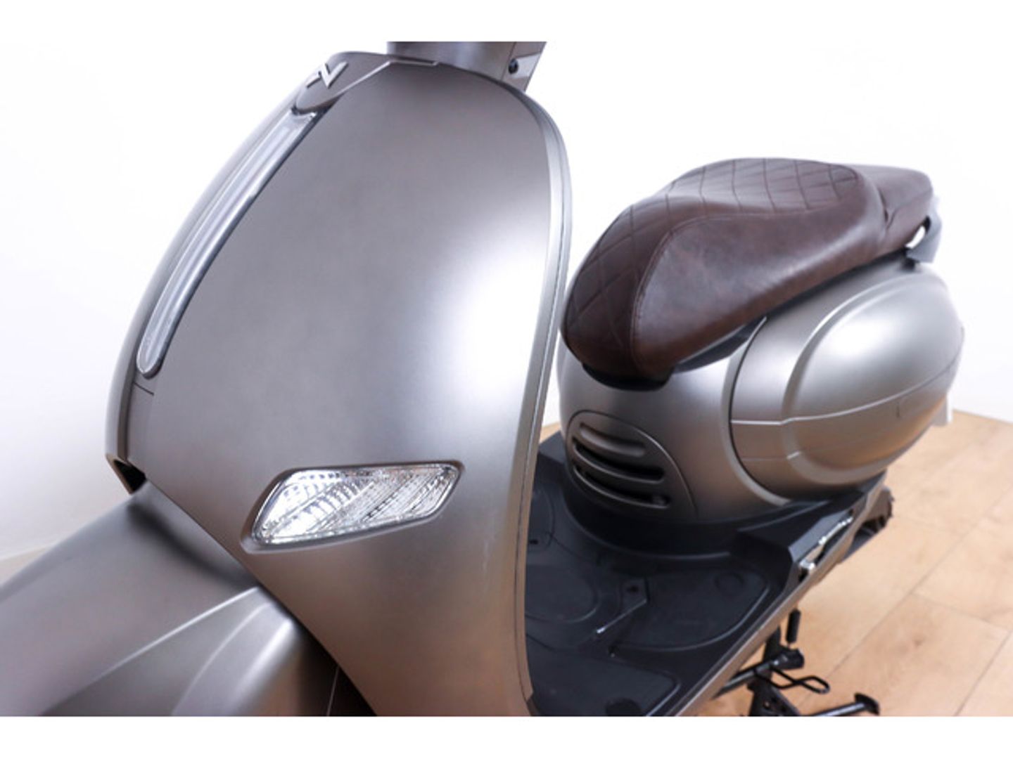 Nmoto LX 06
