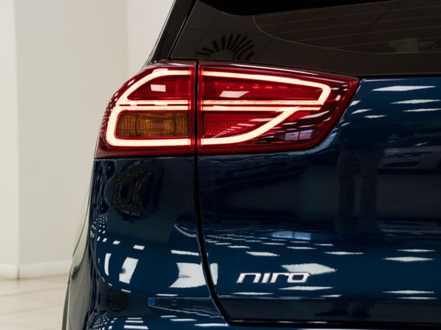 Kia Niro 1.6 GDi HEV Híbrido Drive