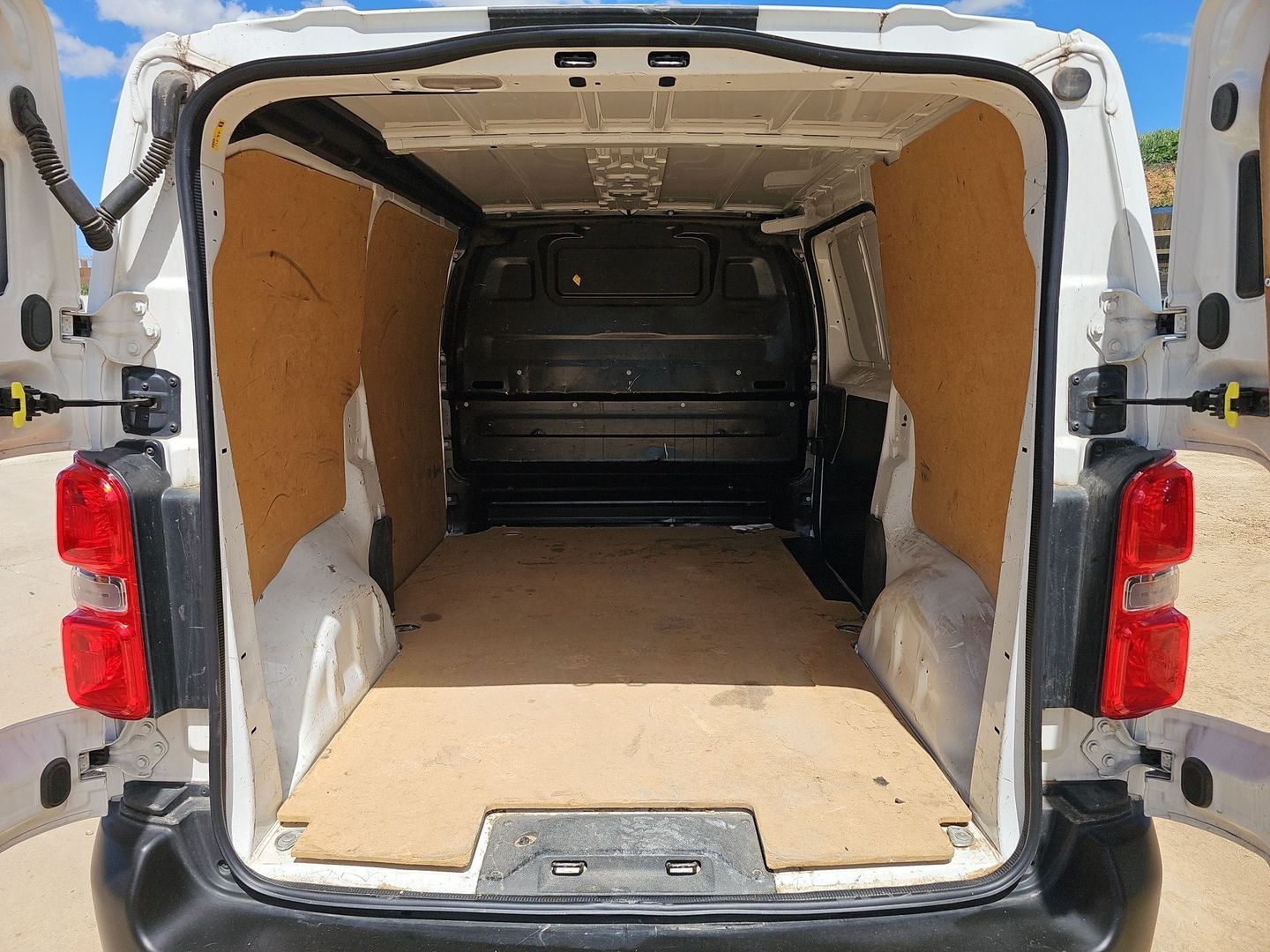 Peugeot Expert Furgon BlueHDi 120 S&S Pro Standard 88 kW (120 CV)