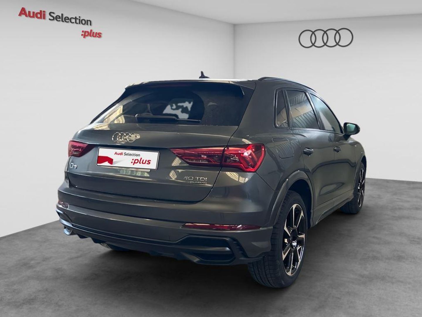 Audi Q3 40 TDI Black line