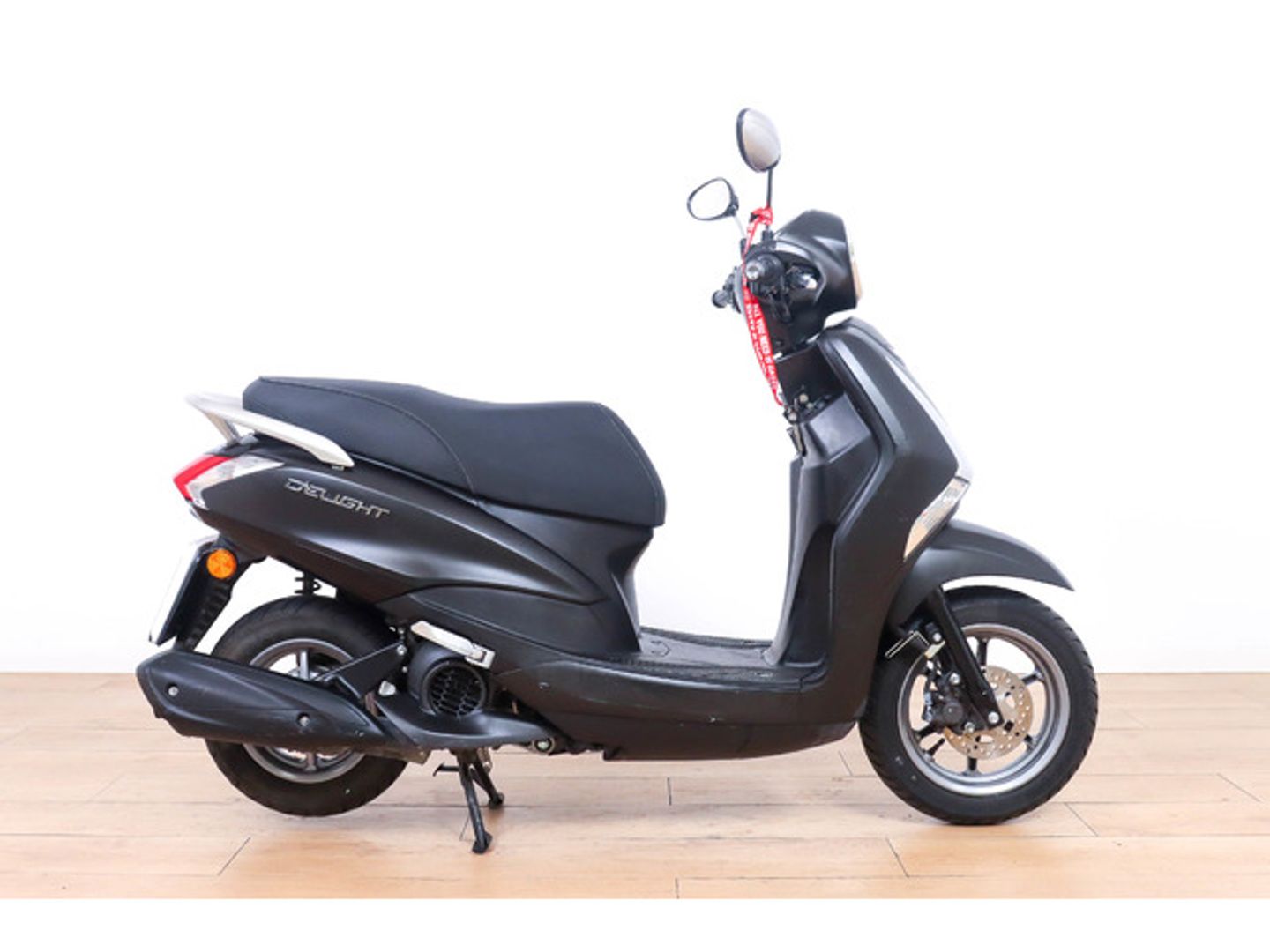 Yamaha DELIGHT 125 Negro Motorcycle