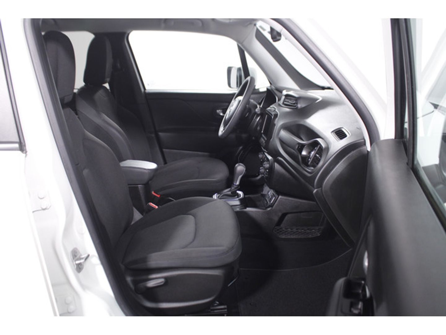 Jeep Renegade 1.3G Night Eagle 4x2 DDCT 110 kW (150 CV)