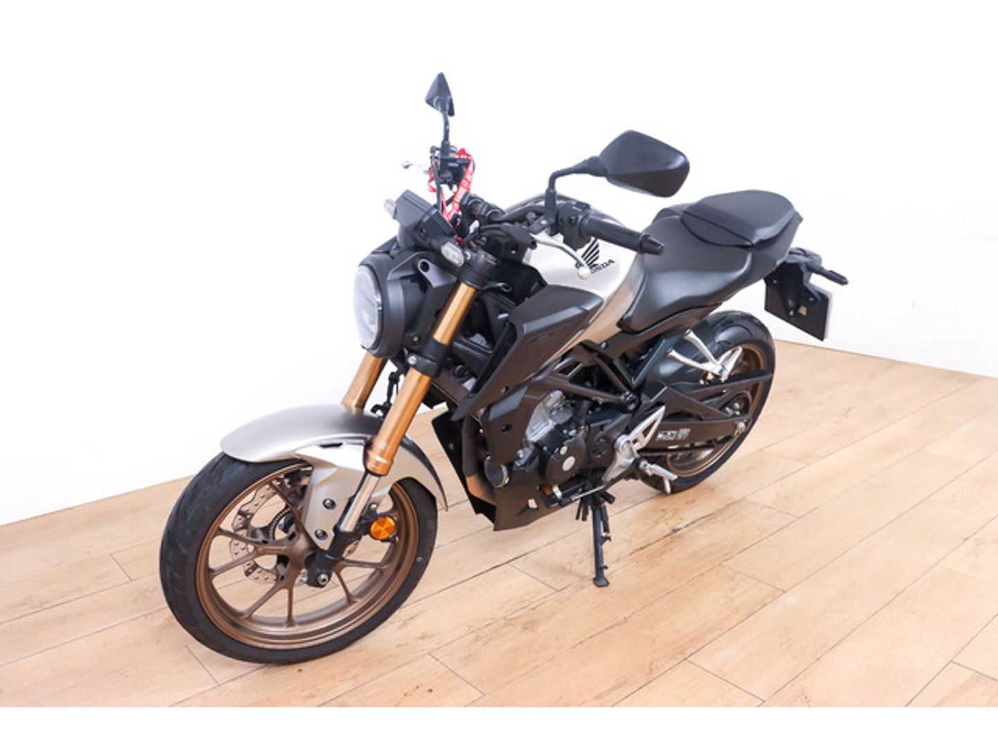 Honda CB125R