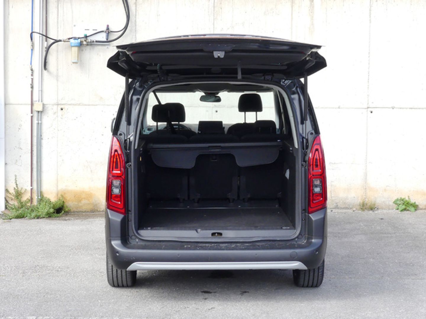 Citroen ë-Berlingo Shine Talla XL 50 kWh 100 kW (136 CV)