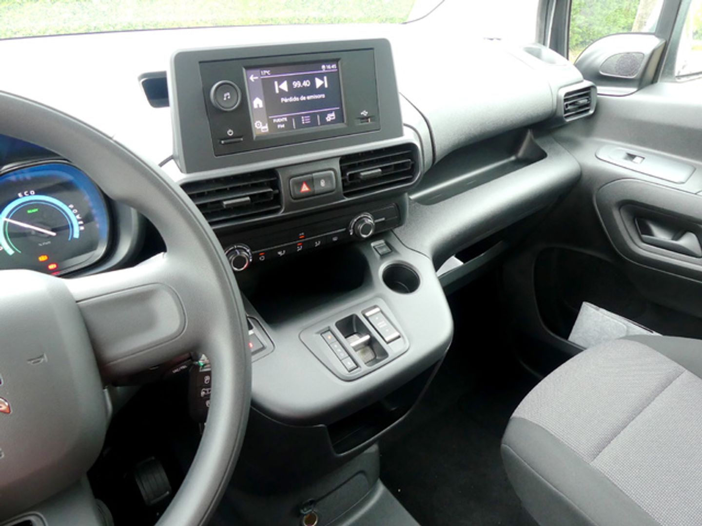 Citroen ë-Berlingo 50kWh Live Pack Talla M 100 kW (136 CV)