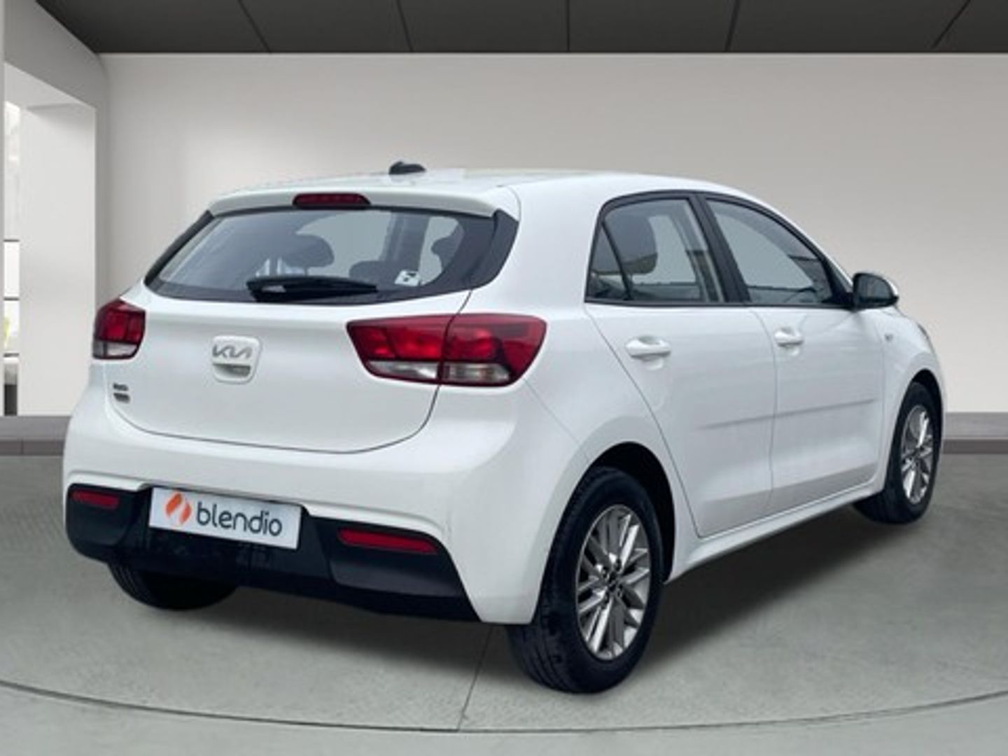 Kia Rio 1.0 T-GDi MHEV iMT Concept 74 kW (100 CV)