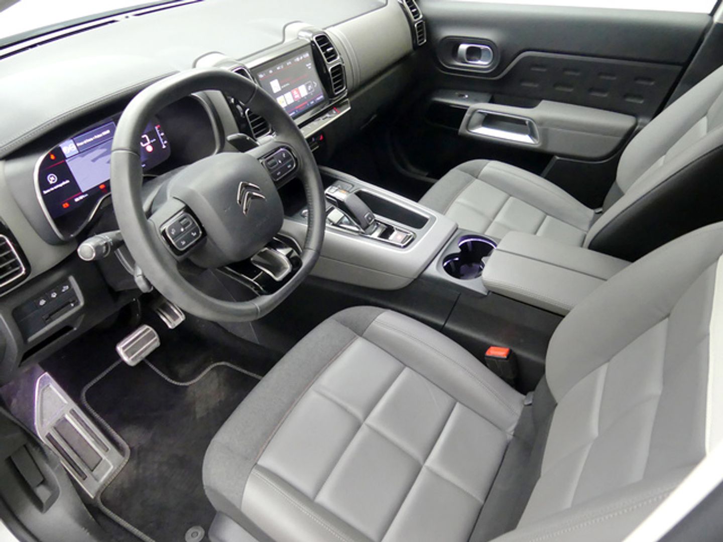 Citroen C5 Aircross BlueHdi 130 S&S Shine EAT8 96 kW (131 CV)