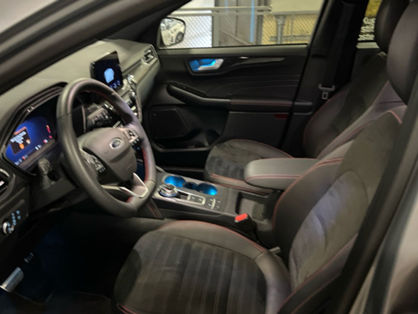 Ford Kuga 2.5 Duratec FHEV ST-Line X 4x2 Auto 140 kW (190 CV)