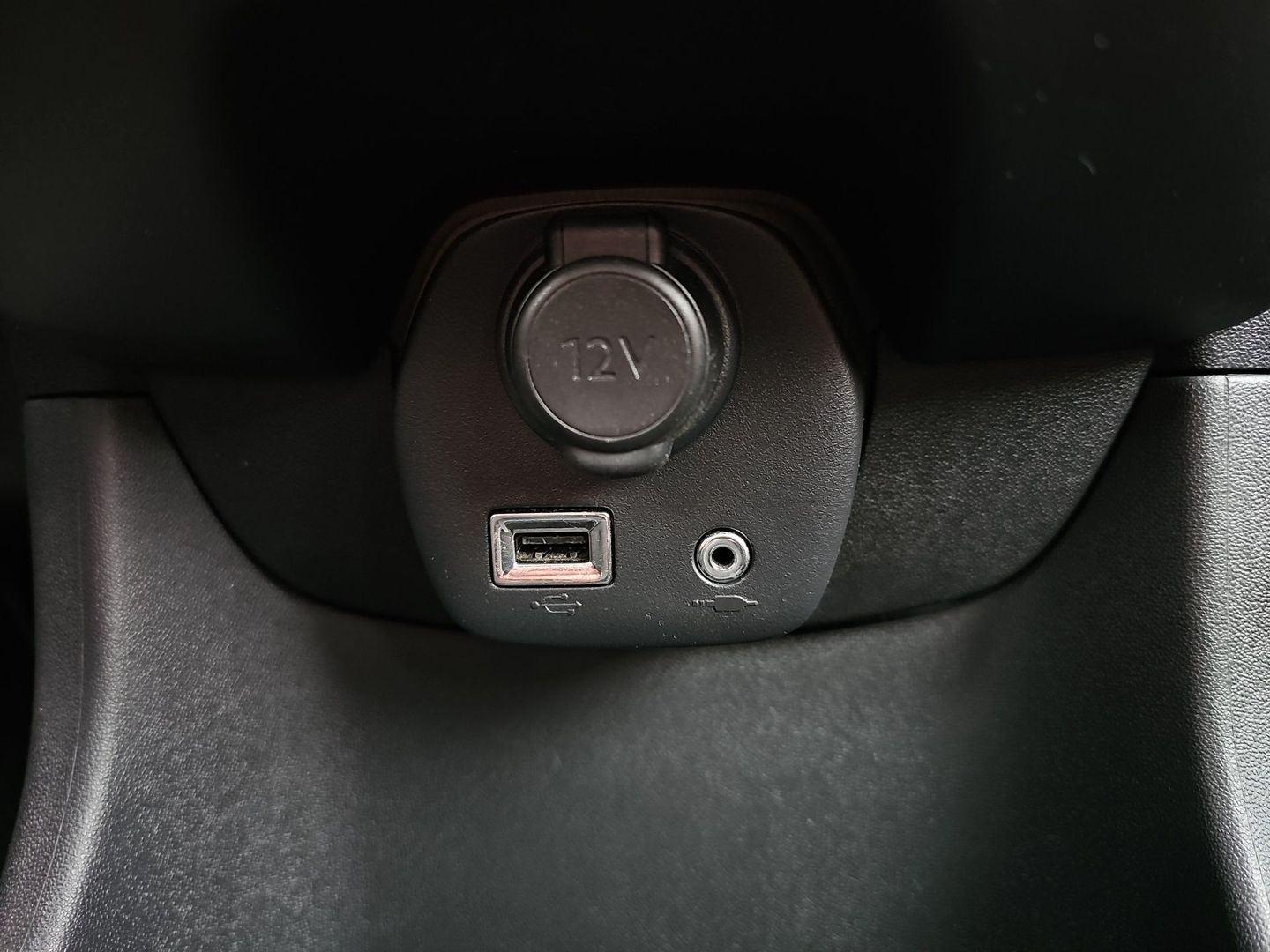 Toyota Aygo 1.0 70 x-play 53 kW (72 CV)