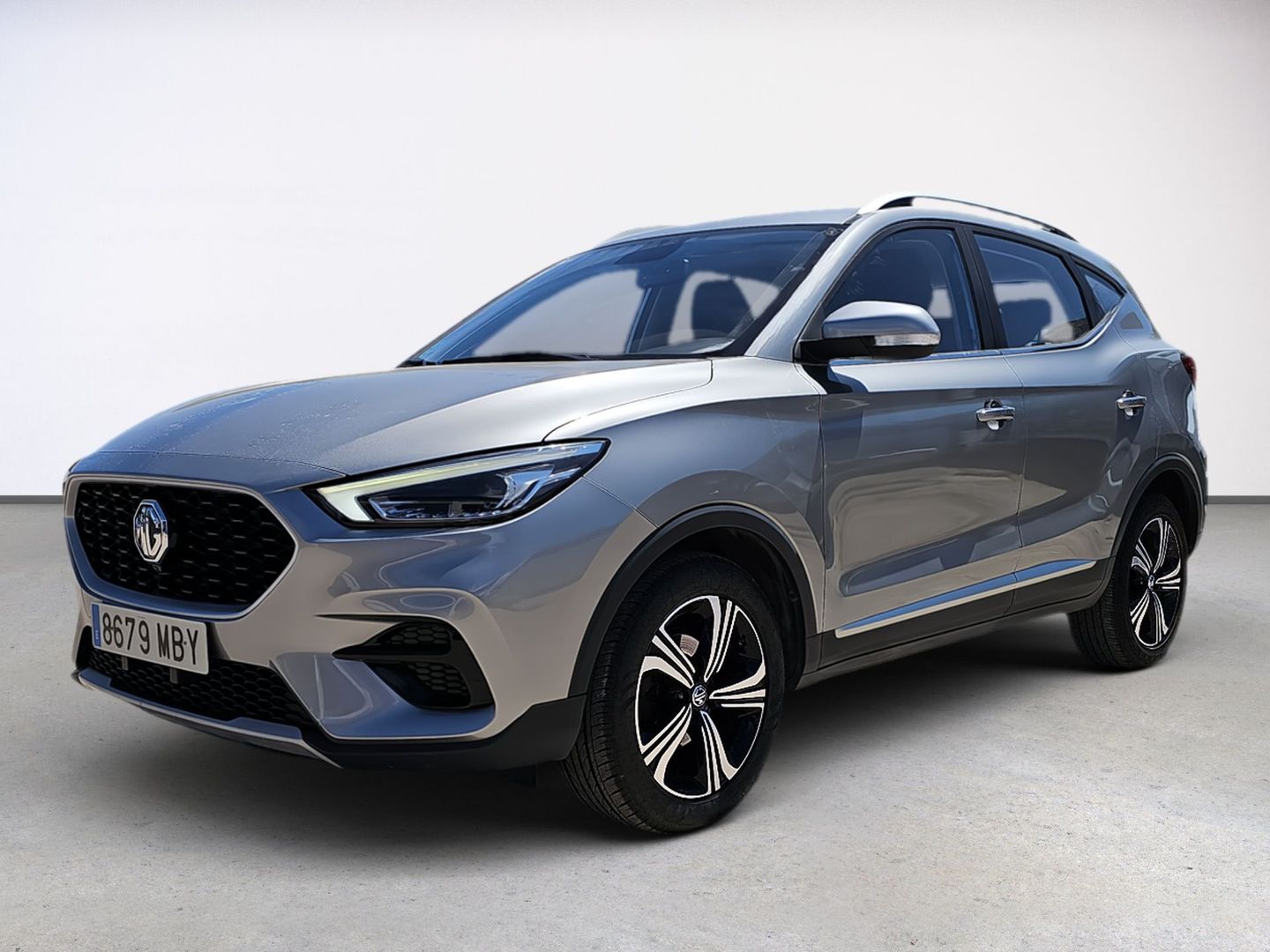 MG ZS 1.5 Comfort 78 kW (106 CV) Gris Plata All Terrain / Pick-up