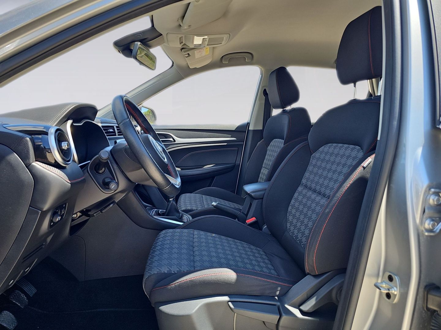 MG ZS 1.5 Comfort 78 kW (106 CV)