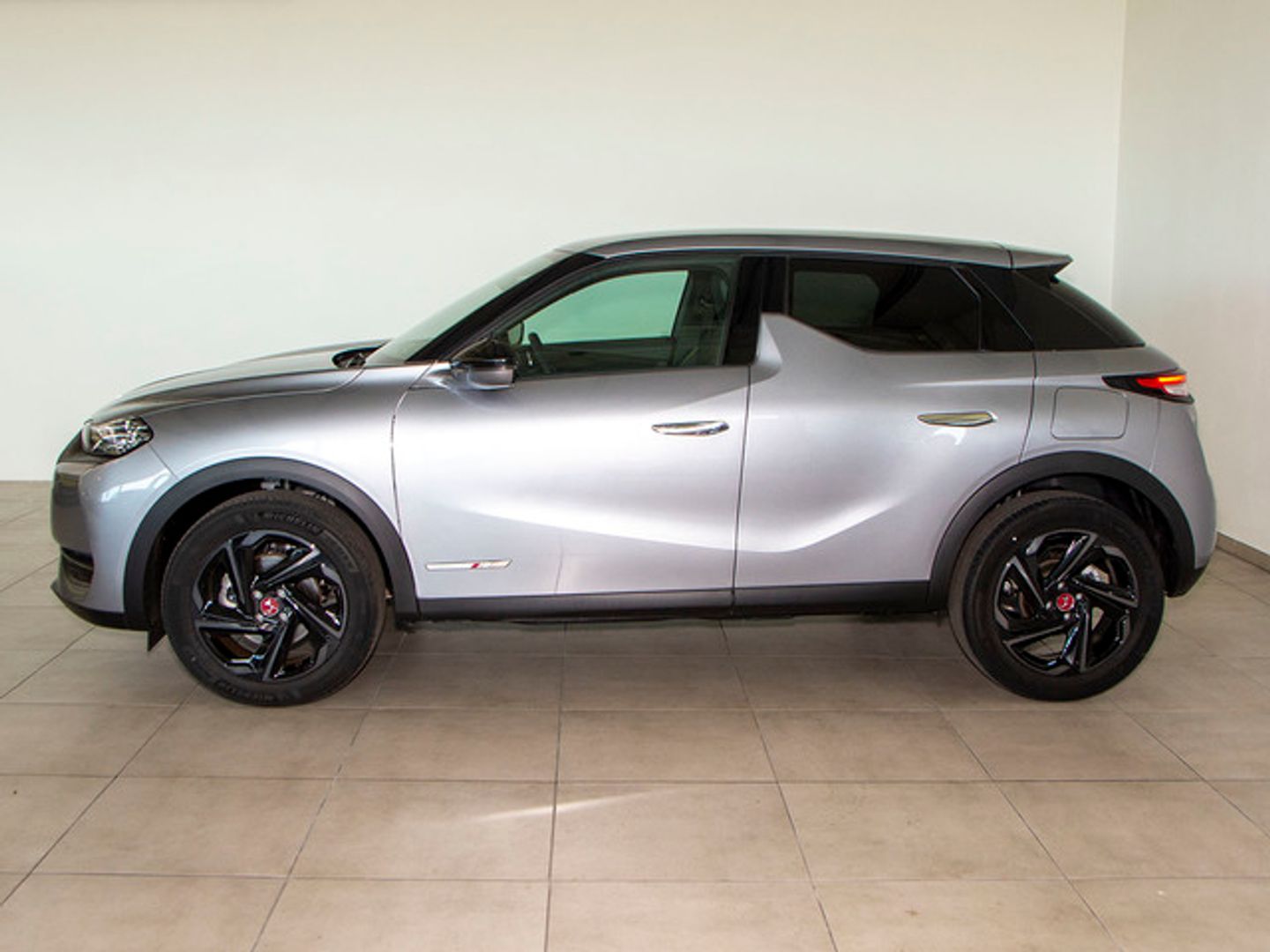 DS DS3 BlueHDi 130 Performance Line Auto 96 kW (131 CV)