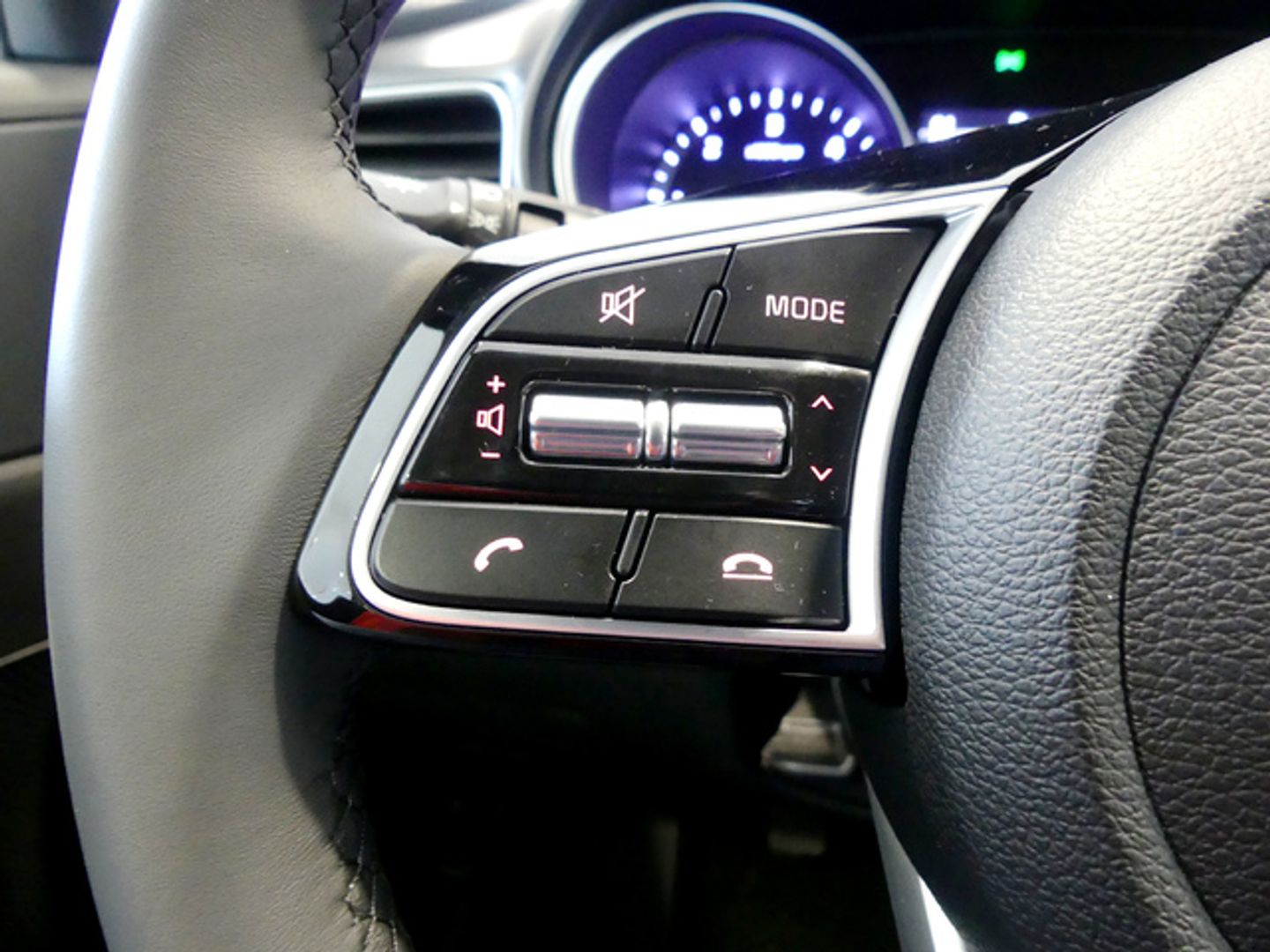 Kia Ceed Tourer 1.6 MHEV iMT Concept 100 kW (136 CV)