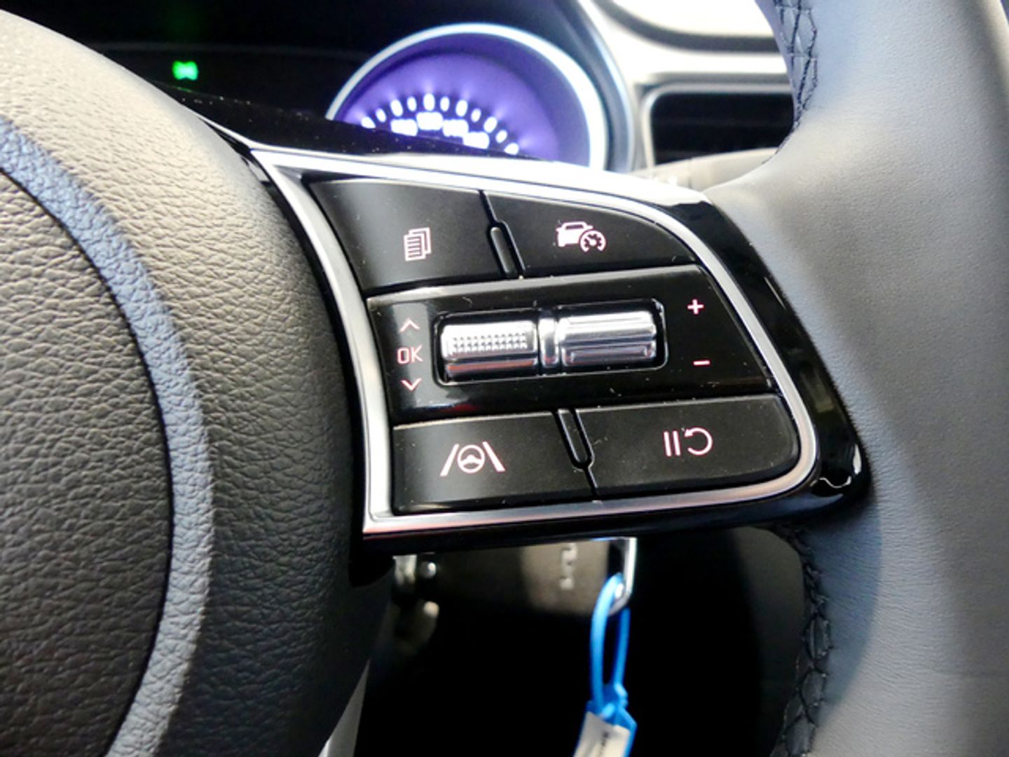 Kia Ceed Tourer 1.6 MHEV iMT Concept 100 kW (136 CV)