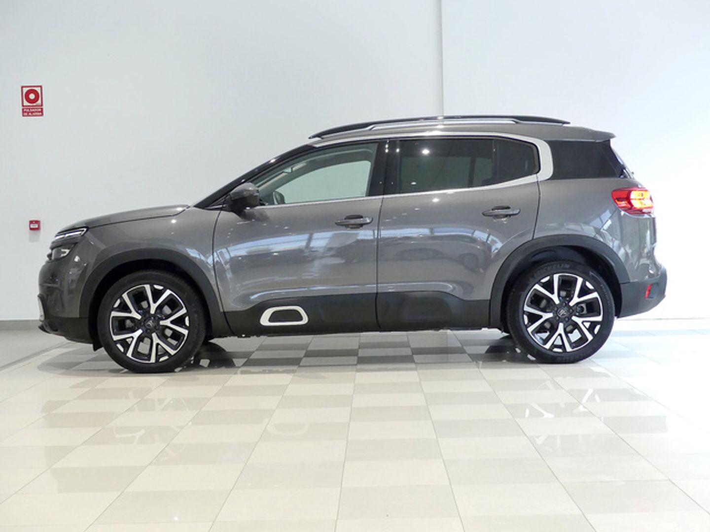 Citroen C5 Aircross Hybrid 225 Shine