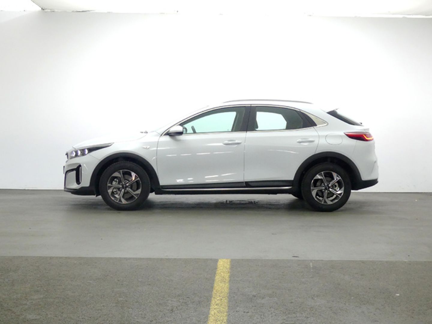 Kia XCeed 1.5 MHEV iMT Drive DCT 103 kW (140 CV)