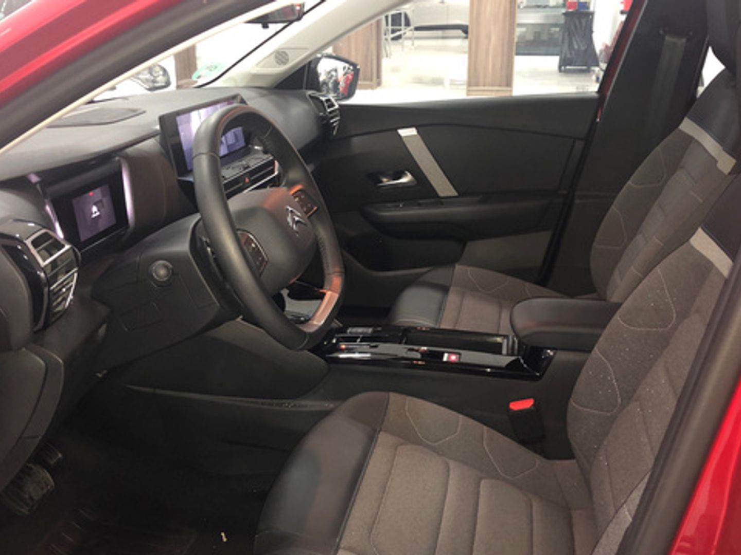 Citroen C4 BlueHDi 130 S&S Plus EAT8 96 kW (131 CV)