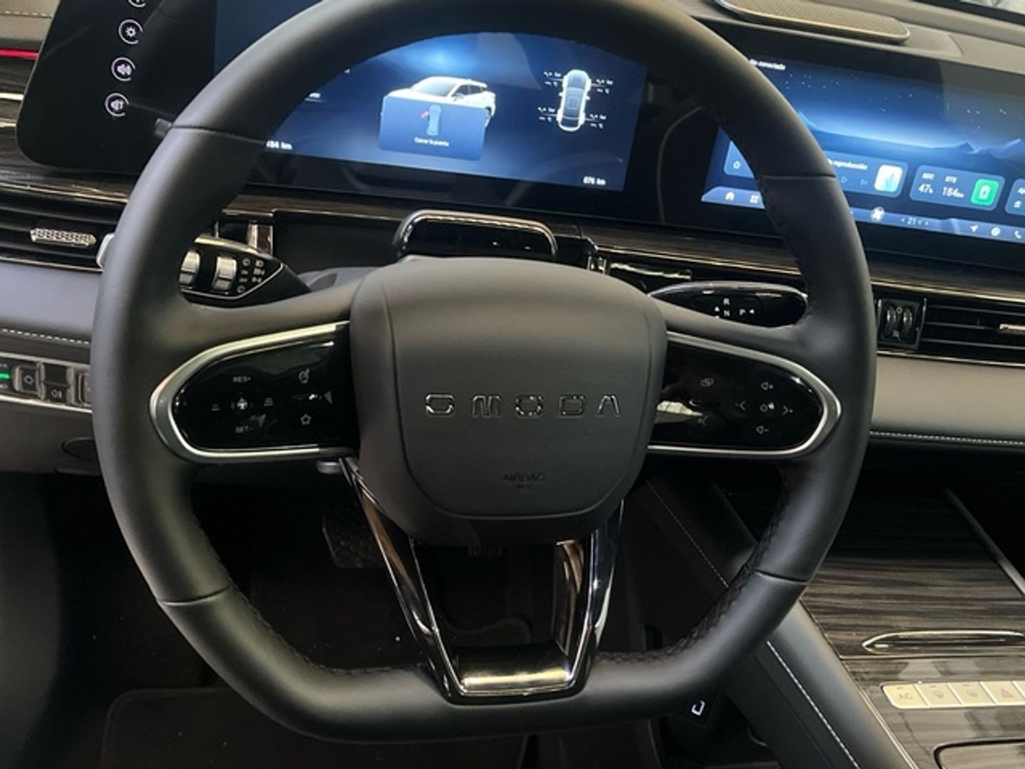 Omoda 5 EV 61kWh Premium 150 kW (204 CV)