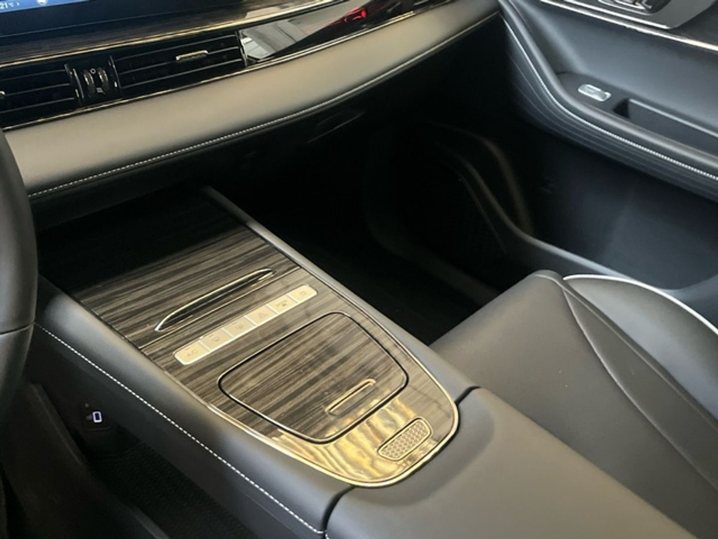 Omoda 5 EV 61kWh Premium 150 kW (204 CV)