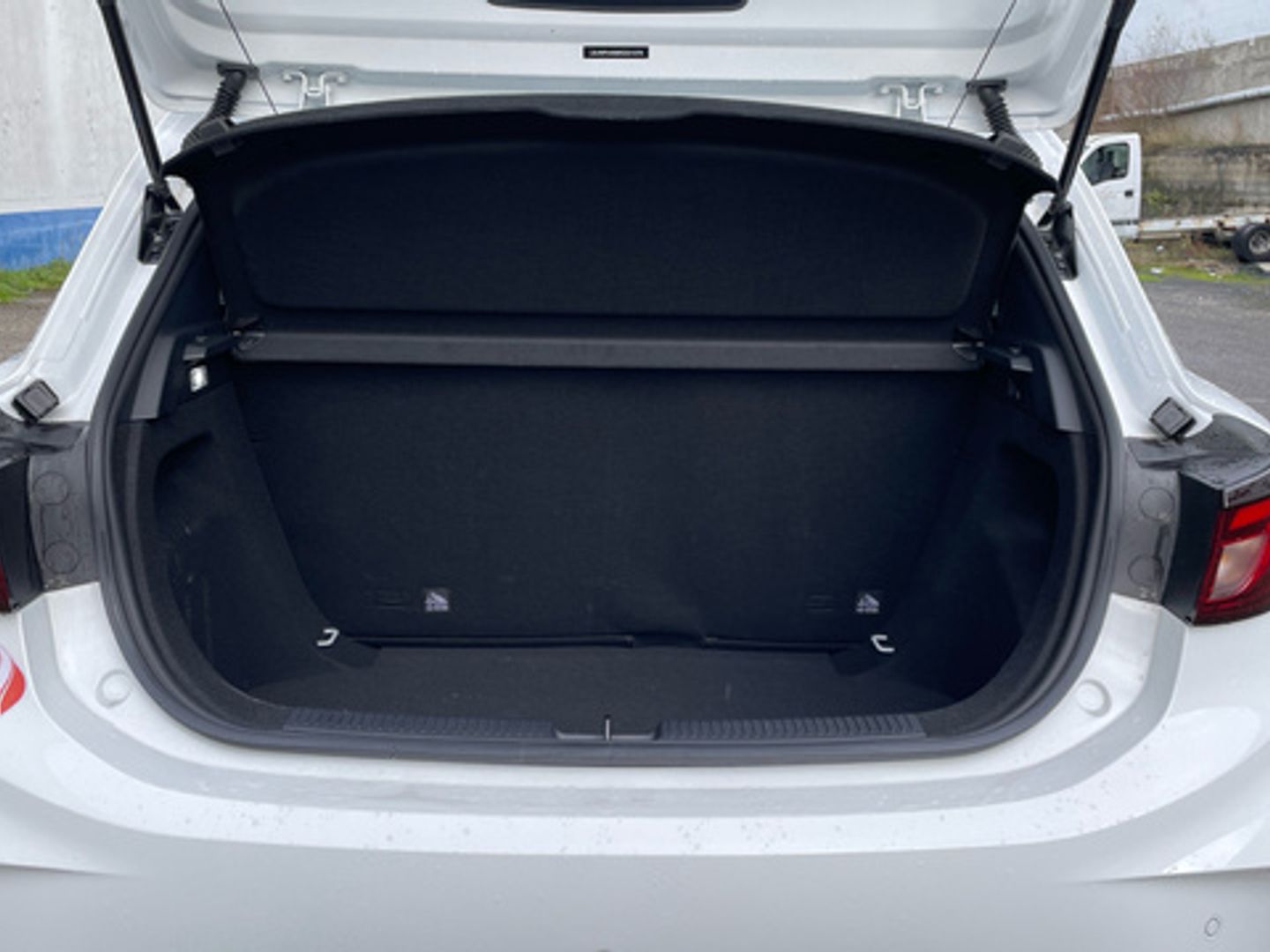 MG MG3 Hybrid+ Luxury 143 kW (195 CV)