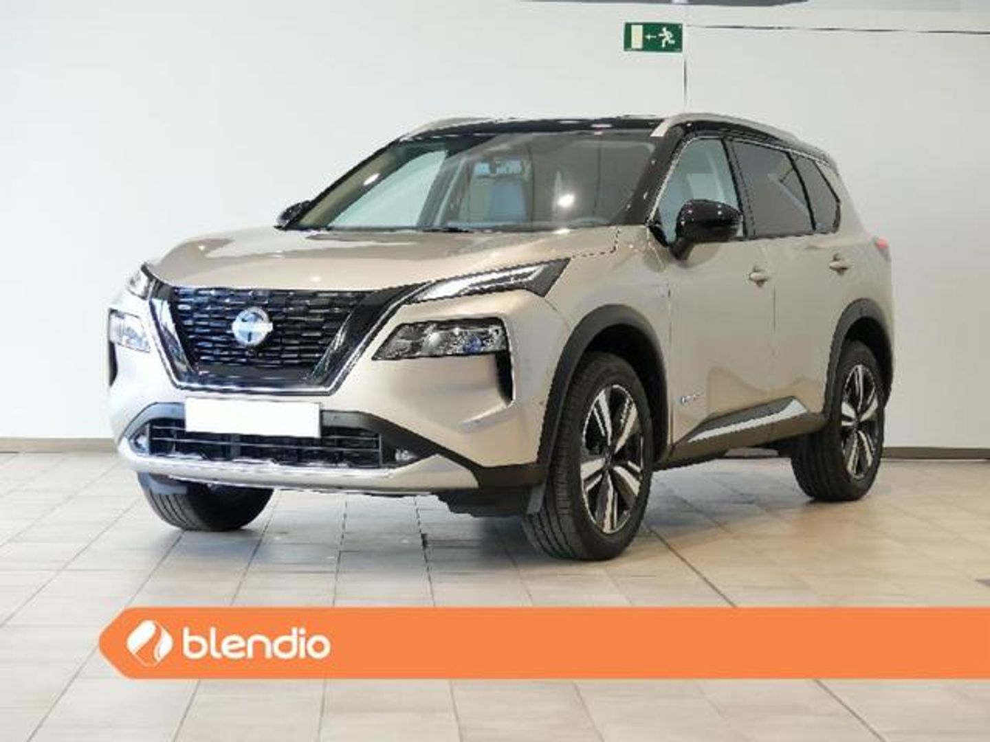 Nissan X-Trail 1.5 e-4ORCE Tekna Gris Plata All Terrain / Pick-up