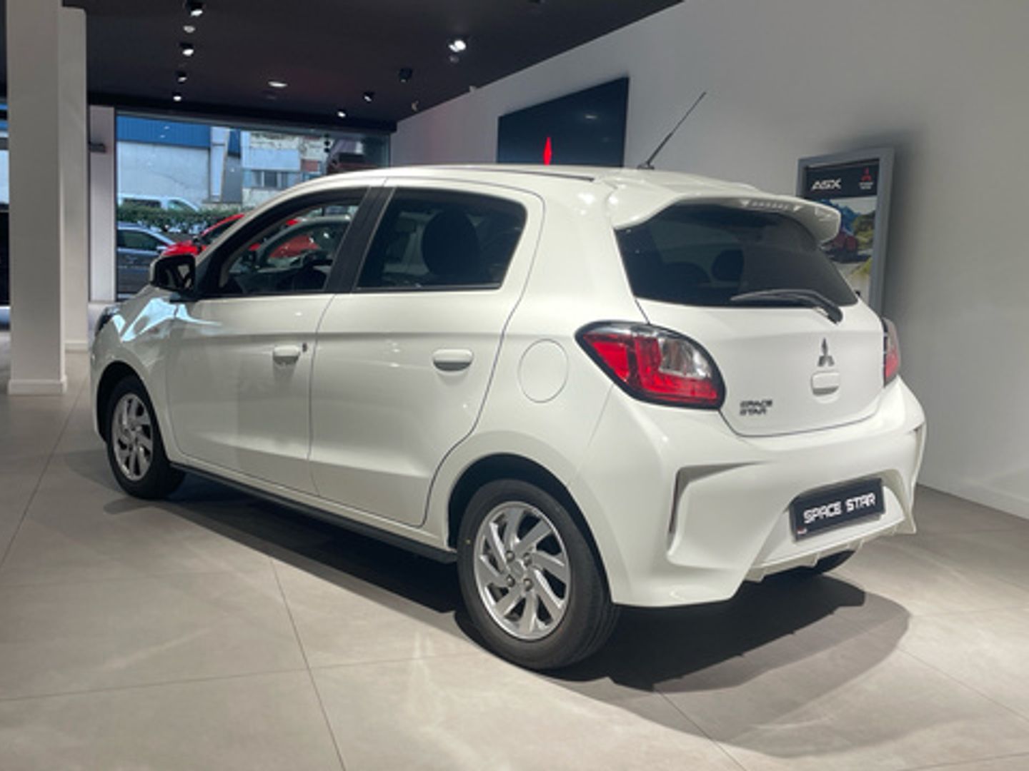 Mitsubishi Space Star 120 MPI Motion