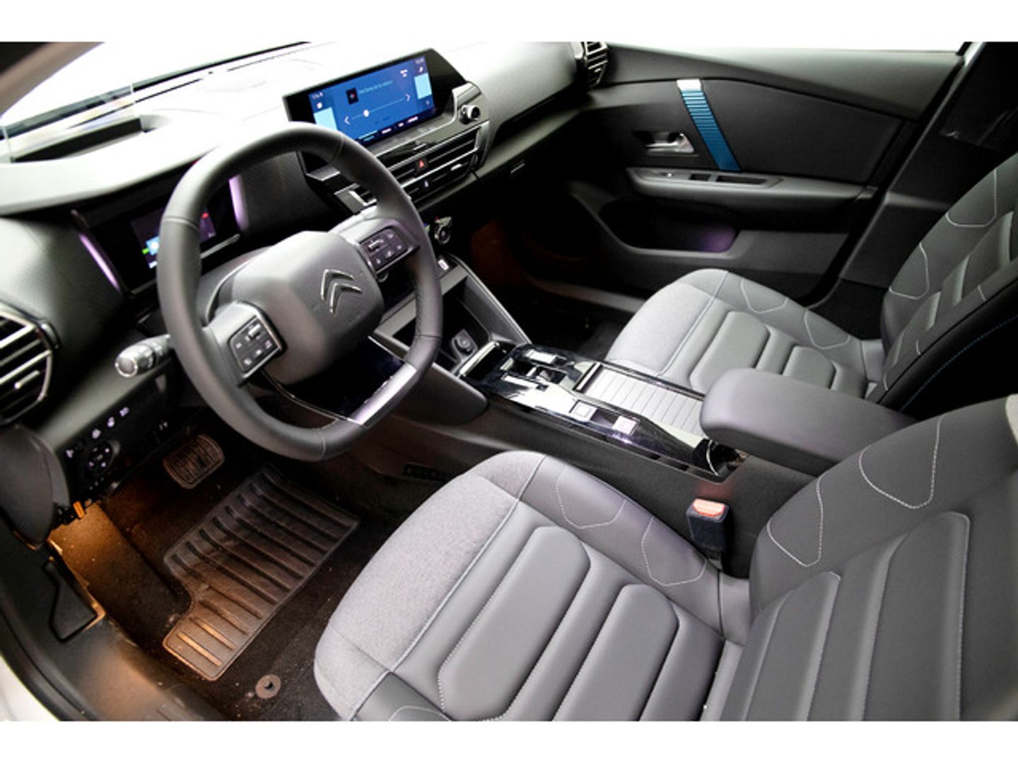 Citroen ë-C4 eléctrico 50kWh Shine 100 kW (136 CV)