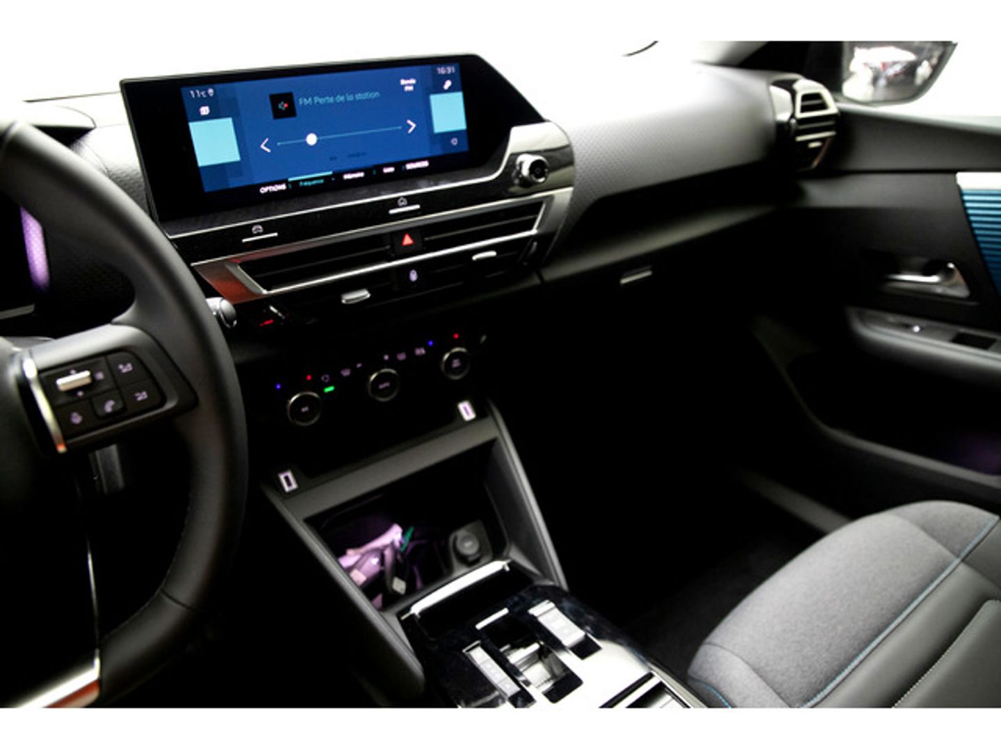 Citroen ë-C4 eléctrico 50kWh Shine 100 kW (136 CV)