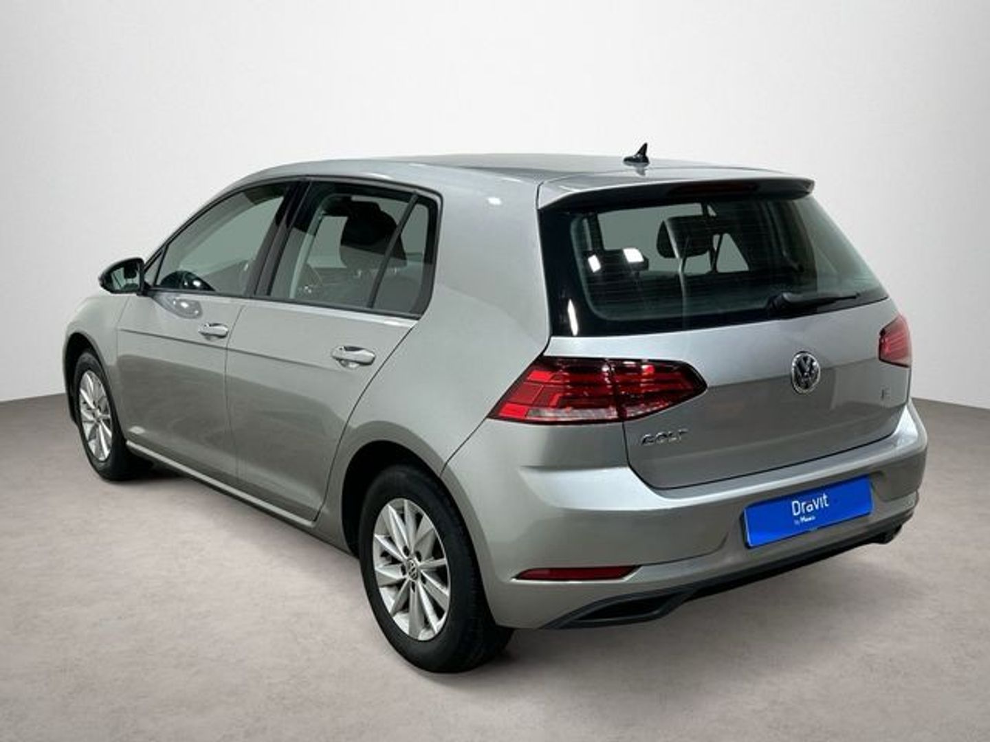 Volkswagen Golf 1.0 TSI Business & Navi