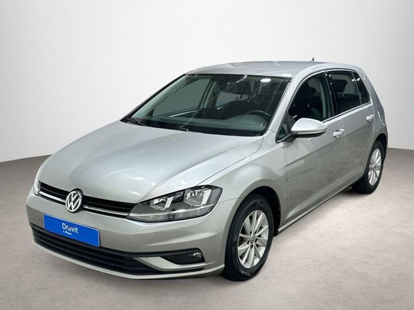 Volkswagen Golf 1.0 TSI Business & Navi