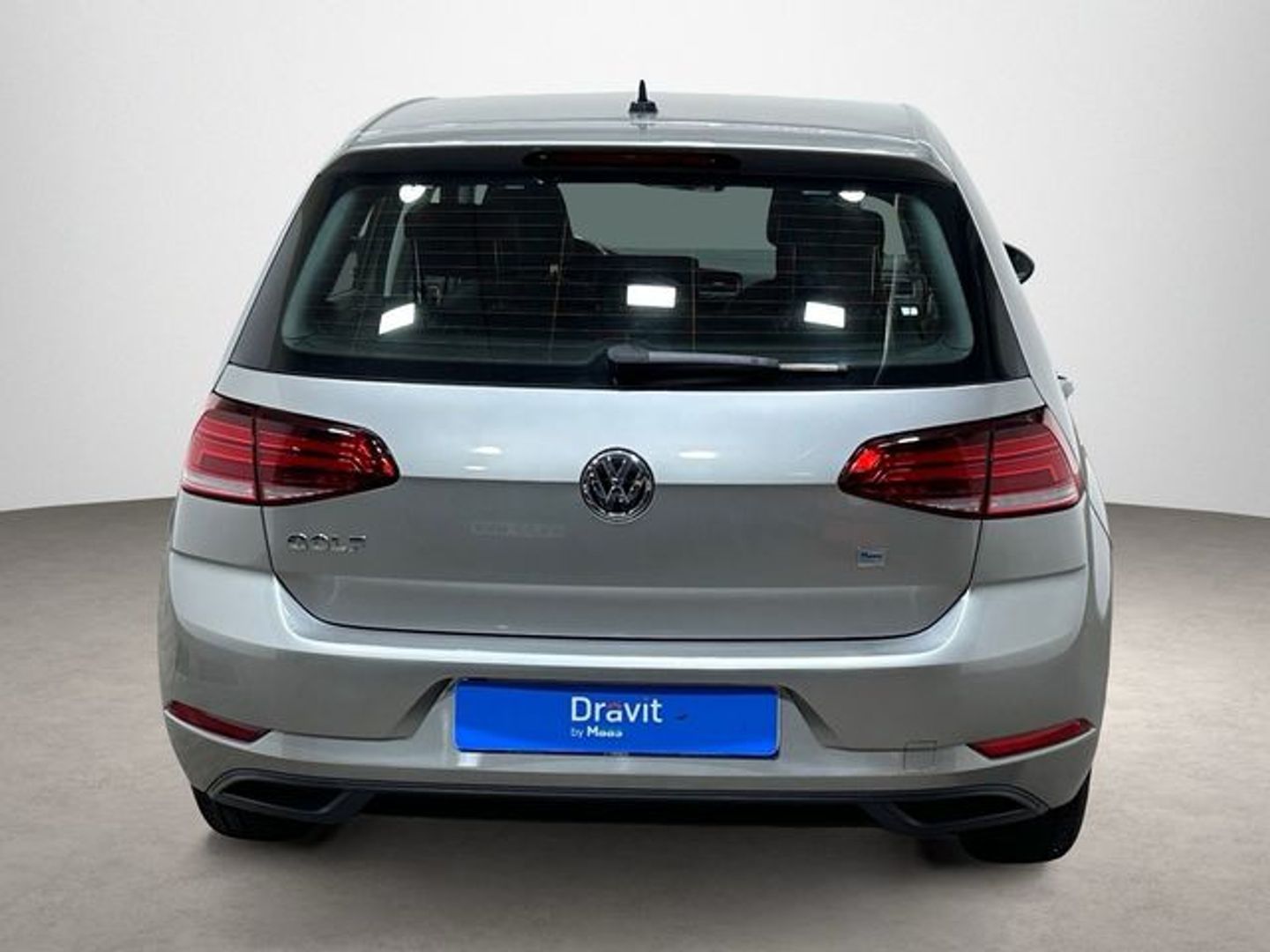 Volkswagen Golf 1.0 TSI Business & Navi