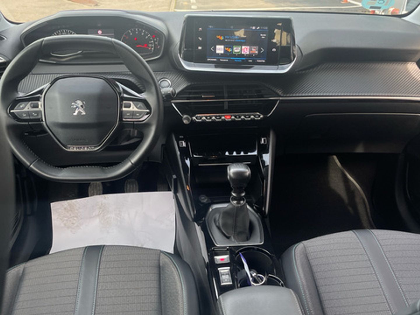 Peugeot 208 BlueHDi 100 Allure