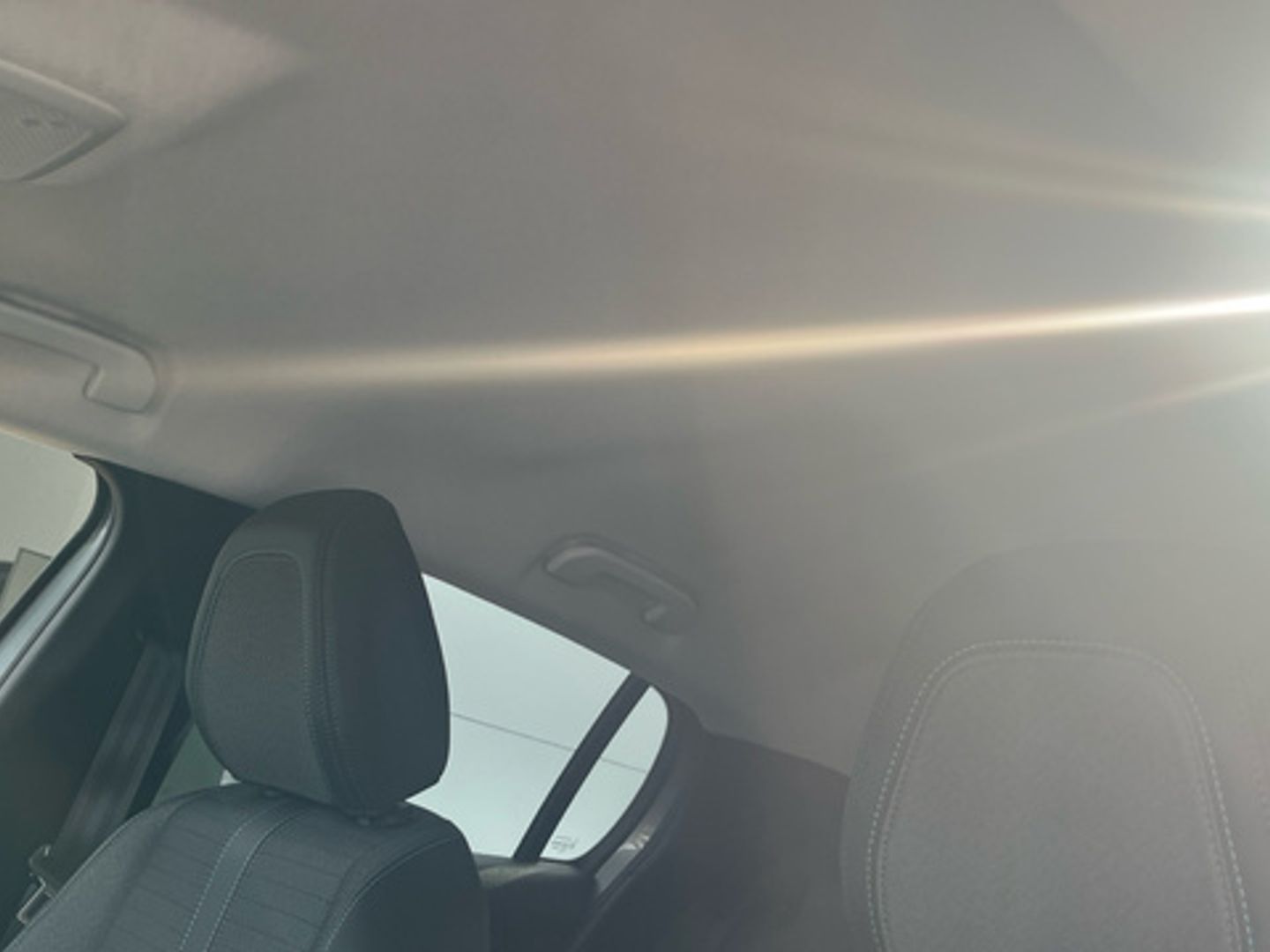 Peugeot 208 BlueHDi 100 Allure
